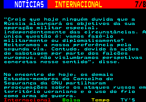 223.7. NOTÍCIAS. INTERNACIONAL. 7 9. Desde o final de outubro, a tomada de. El-Facher pelas FSR foi marcada por massacres, violações e pilhagens, segundo vários testemunhos de agentes humanitários e de sobreviventes. Os ataques a Kalogi ocorrem num momento em que o exército e os paramilitares se acusam mutuamente de ataques mortais. No norte de Darfur, um camião do Programa Alimentar Mundial (PAM) foi atacado, na quinta-feira, perto da cidade de Hamra El-Sheih, segundo a organização. O camião fazia parte de um comboio de ajuda destinado à cidade refúgio de Tawila, 70 quilómetros a oeste, para onde fugiram milhares de.