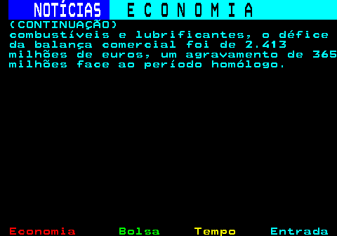 232.2. NOTÍCIAS. E C O N O M I A. sn. (CONTINUAÇÃO) Economist faz de Portugal ser a economia com melhor performance em 2025 é sobretudo o reconhecimento do extraordinário trabalho que as famílias e as empresas têm tido nestes anos e eu salientaria a questão do emprego e os salários”.###1703278###“Por tugal foi no ano passado, em 2024, um dos países da OCDE, da 38 economias mais avançadas, onde o rendimento líquido médio mais subiu e subiu por três fatores: mais emprego 3% , melhores salários 7% e redução do IRS”. Este ano o Governo voltou a repetir a redução de IRS de mais 500 milhões de euros . Fazendo as contas com a inflação, próxima de 2%, Miranda Sarmento aponta um ganho para os trabalhadores na ordem.